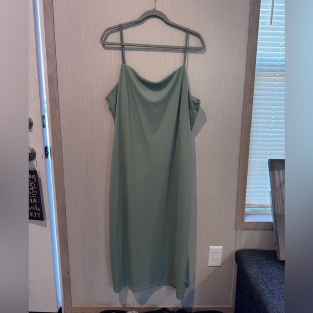 H&M Strapless Green Dress
